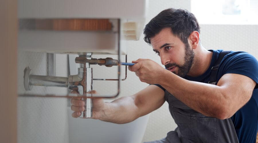 Local water heater installation in Missouri